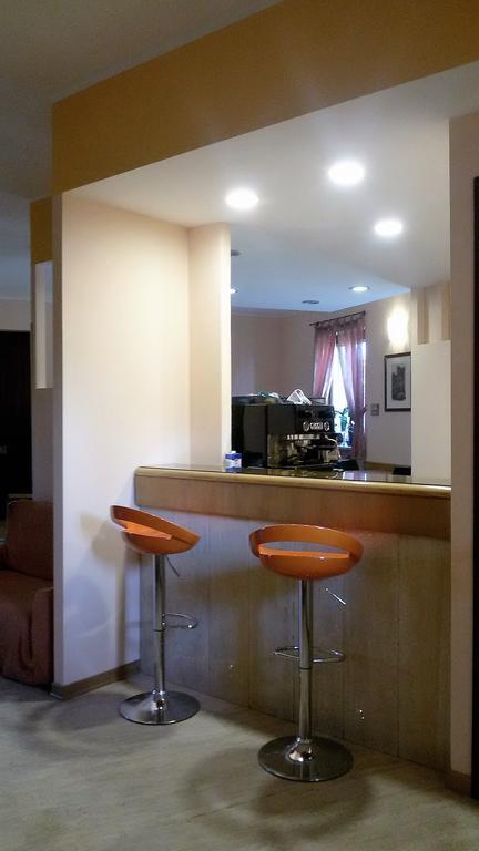 Cerruti Hotel Vercelli Esterno foto