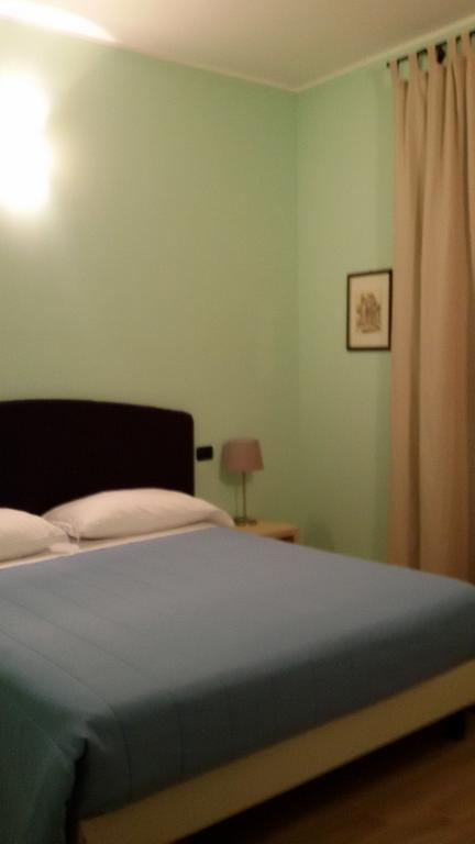 Cerruti Hotel Vercelli Esterno foto