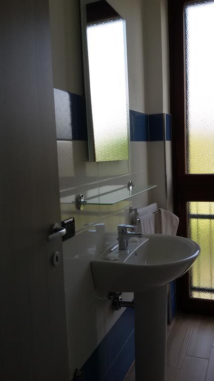 Cerruti Hotel Vercelli Esterno foto